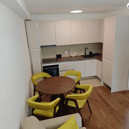 Apartmán Lux Airport *